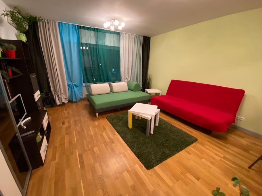 Green Apartment 214 With Private Parking Bucureşti Ngoại thất bức ảnh